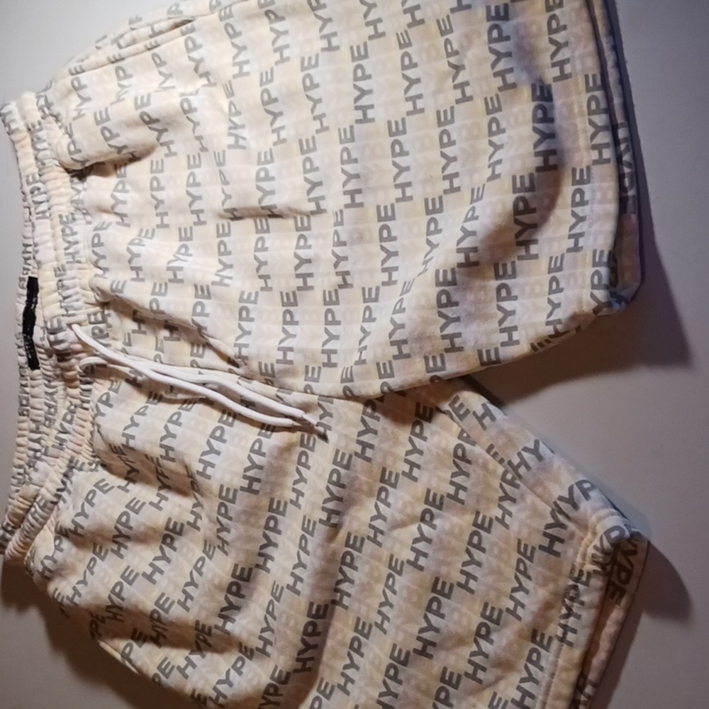 HYPE SHORTS